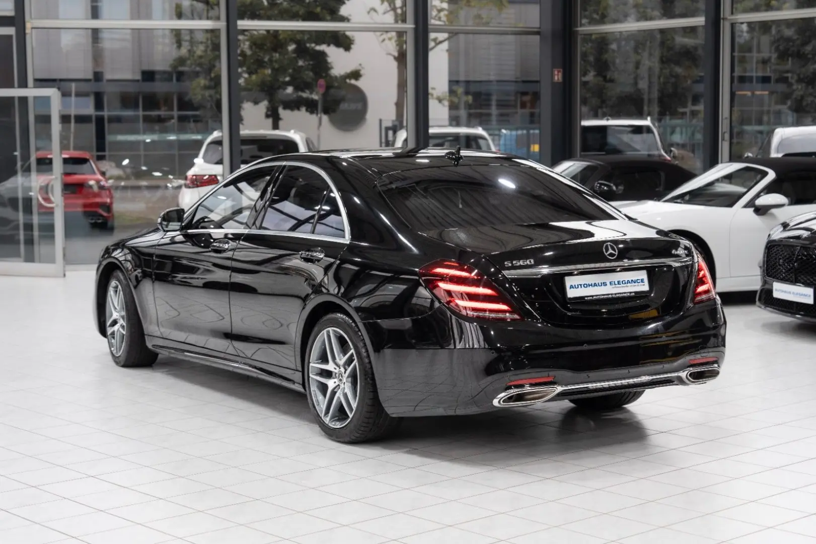 S 560 Lim. 4M *AMG-LINE*PANO*BURMES.*TV*1.HAND*