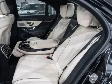 S 560 Lim. 4M *AMG-LINE*PANO*BURMES.*TV*1.HAND*
