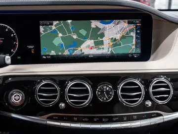 S 560 Lim. 4M *AMG-LINE*PANO*BURMES.*TV*1.HAND*