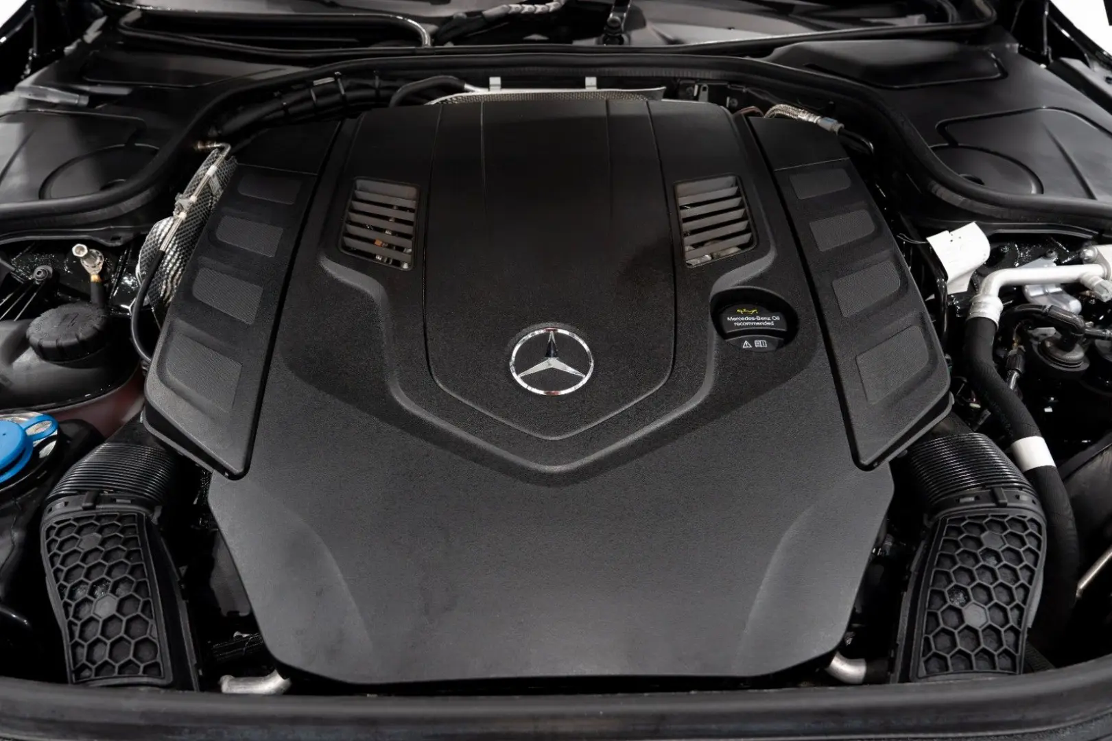 S 560 Lim. 4M *AMG-LINE*PANO*BURMES.*TV*1.HAND*