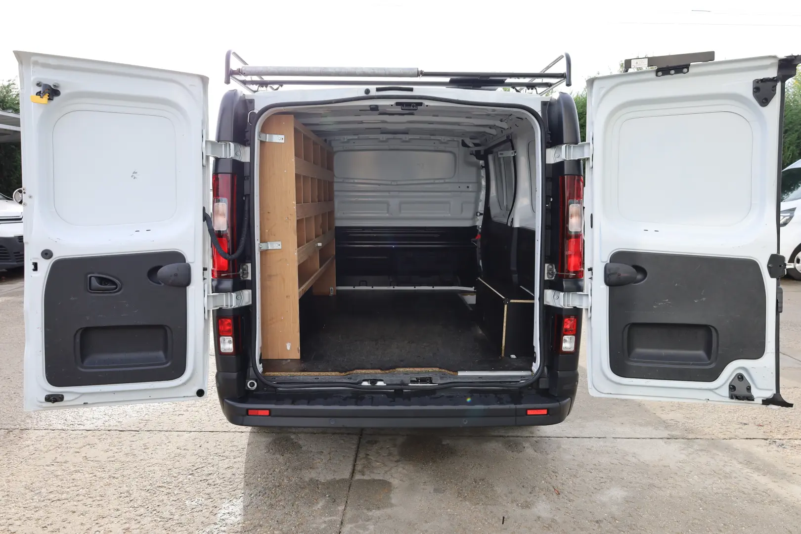 Renault Trafic L1H1 2.0 130CP