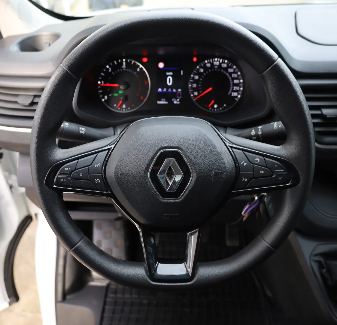 Renault Trafic L1H1 2.0 130CP