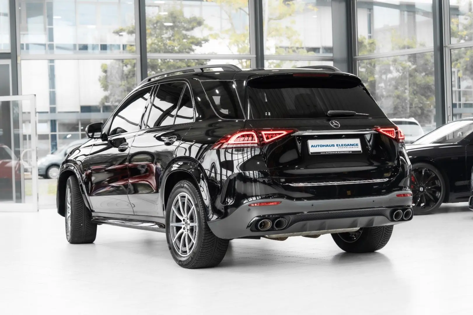 GLE 53 AMG 4M+*HEAD-UP*NIGHT*AIRMATIC*PANO*NAPPA