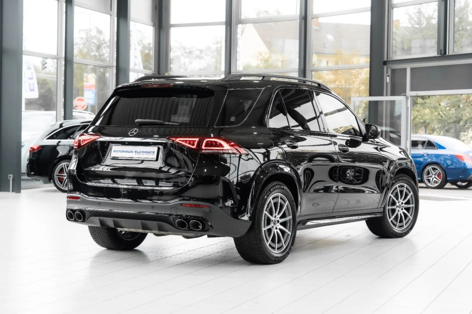 GLE 53 AMG 4M+*HEAD-UP*NIGHT*AIRMATIC*PANO*NAPPA