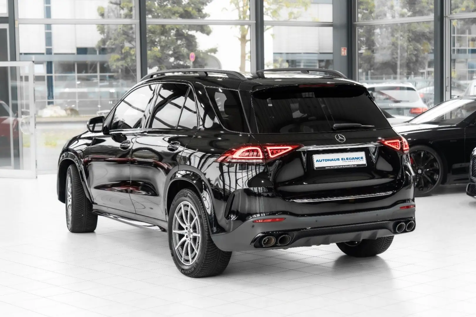 GLE 53 AMG 4M+*HEAD-UP*NIGHT*AIRMATIC*PANO*NAPPA