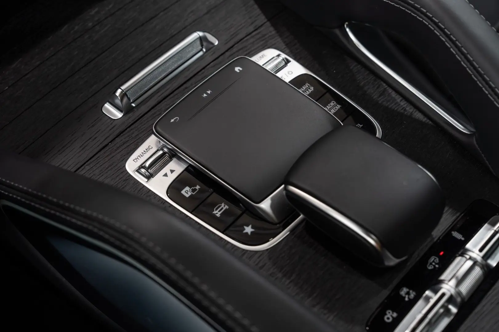 GLE 53 AMG 4M+*HEAD-UP*NIGHT*AIRMATIC*PANO*NAPPA