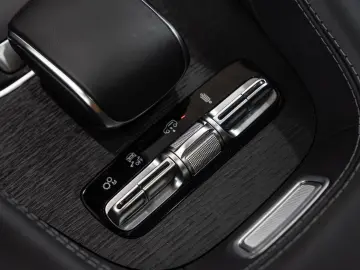 GLE 53 AMG 4M+*HEAD-UP*NIGHT*AIRMATIC*PANO*NAPPA