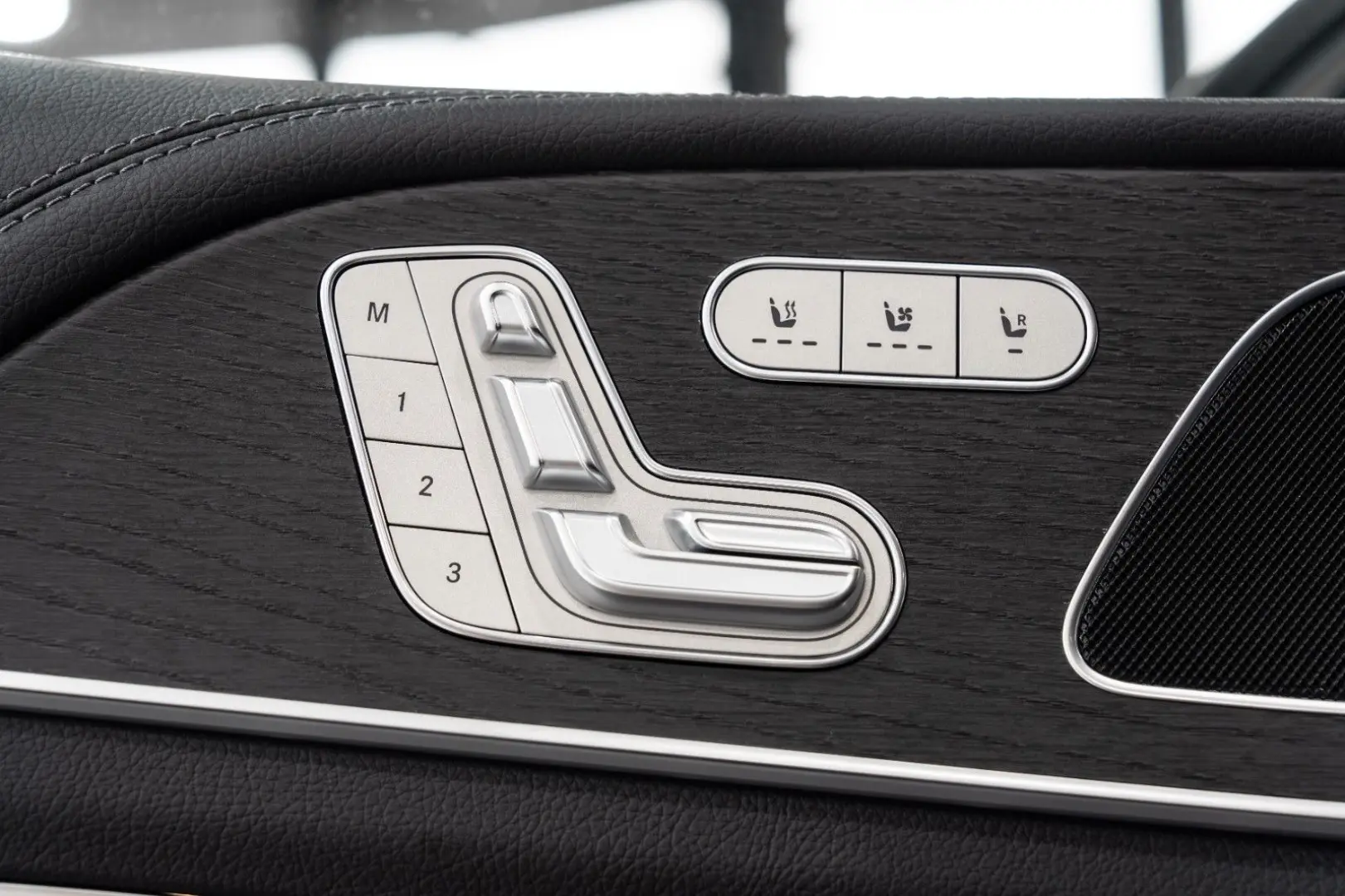 GLE 53 AMG 4M+*HEAD-UP*NIGHT*AIRMATIC*PANO*NAPPA