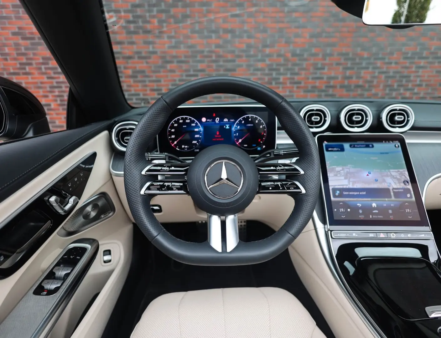 CLE 300 Cabrio | AMG Line - Burmester - Airscarf