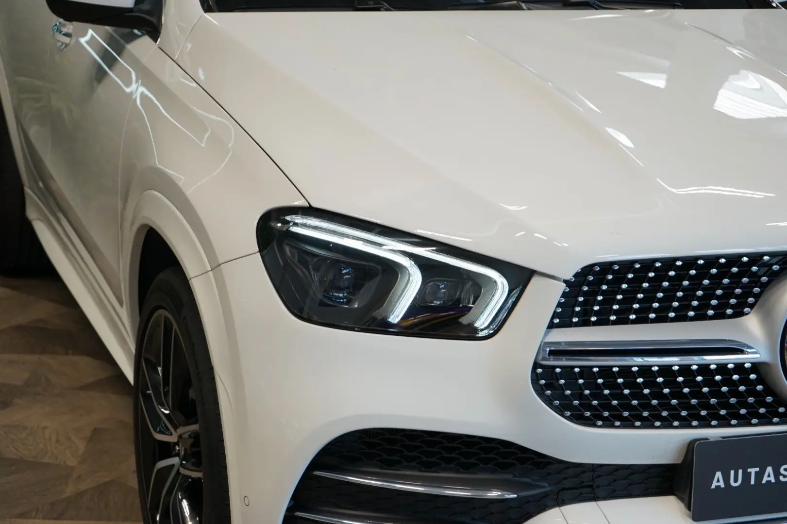 GLE400d*4M*BRABUS*PANO*AUX.HEAT*TOW*62.314€NETTO