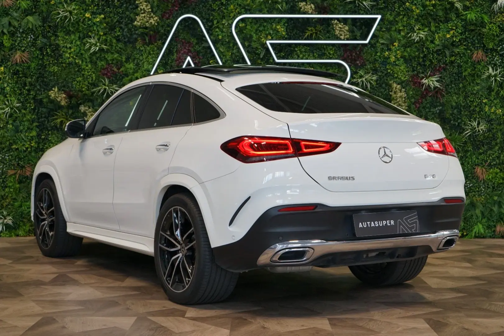 GLE400d*4M*BRABUS*PANO*AUX.HEAT*TOW*62.314€NETTO