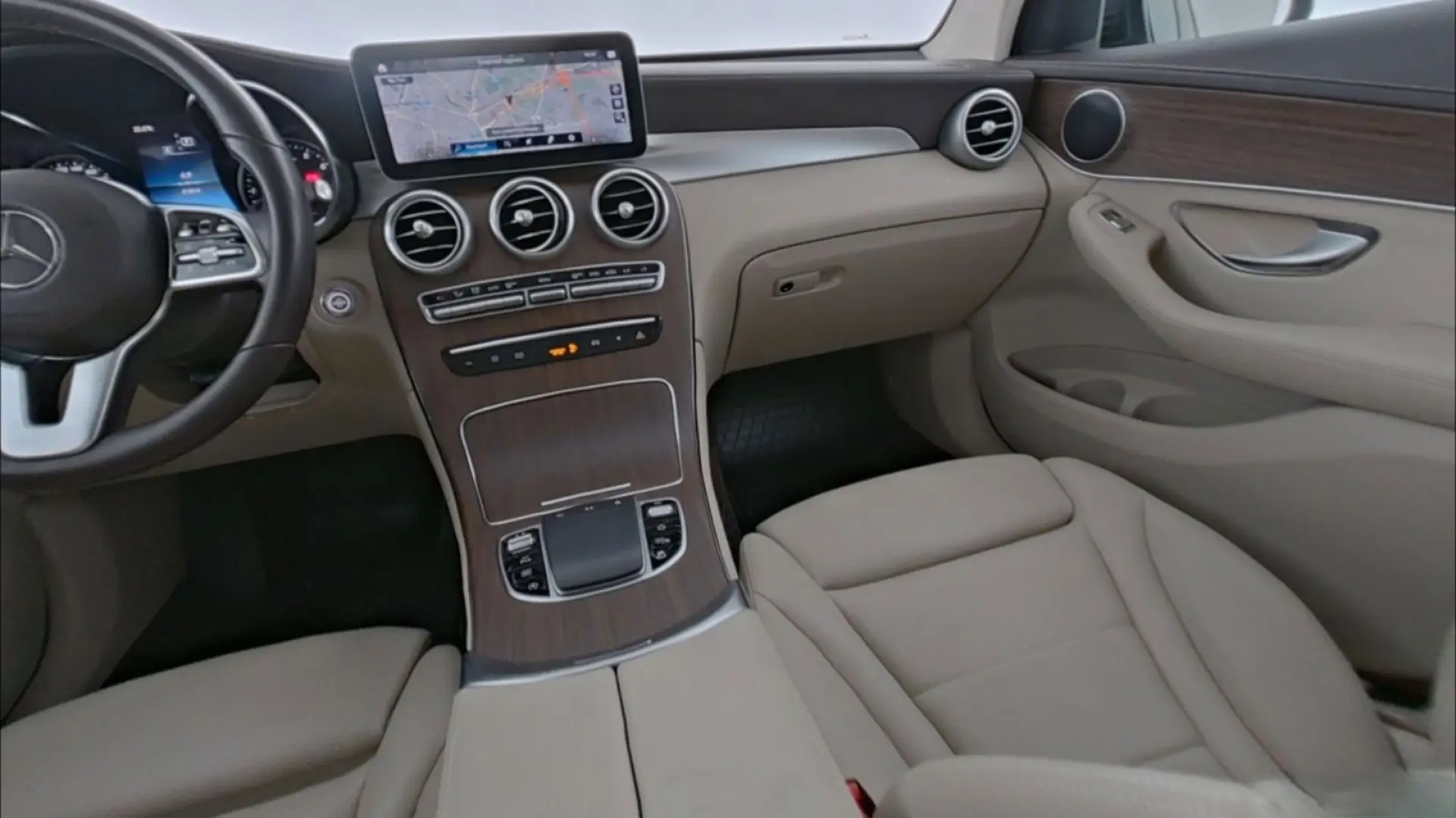 GLC 200 4Matic  PANO LEDER LED KAMERA NAVI