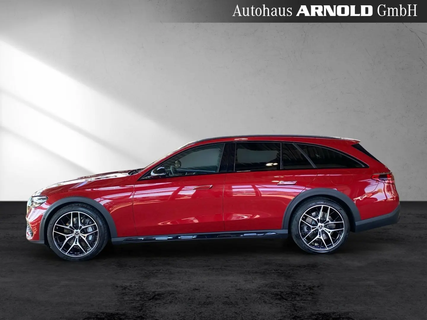 E 300 T de 4M All-Terrain Fahrass-P+ SUPERSC AHK