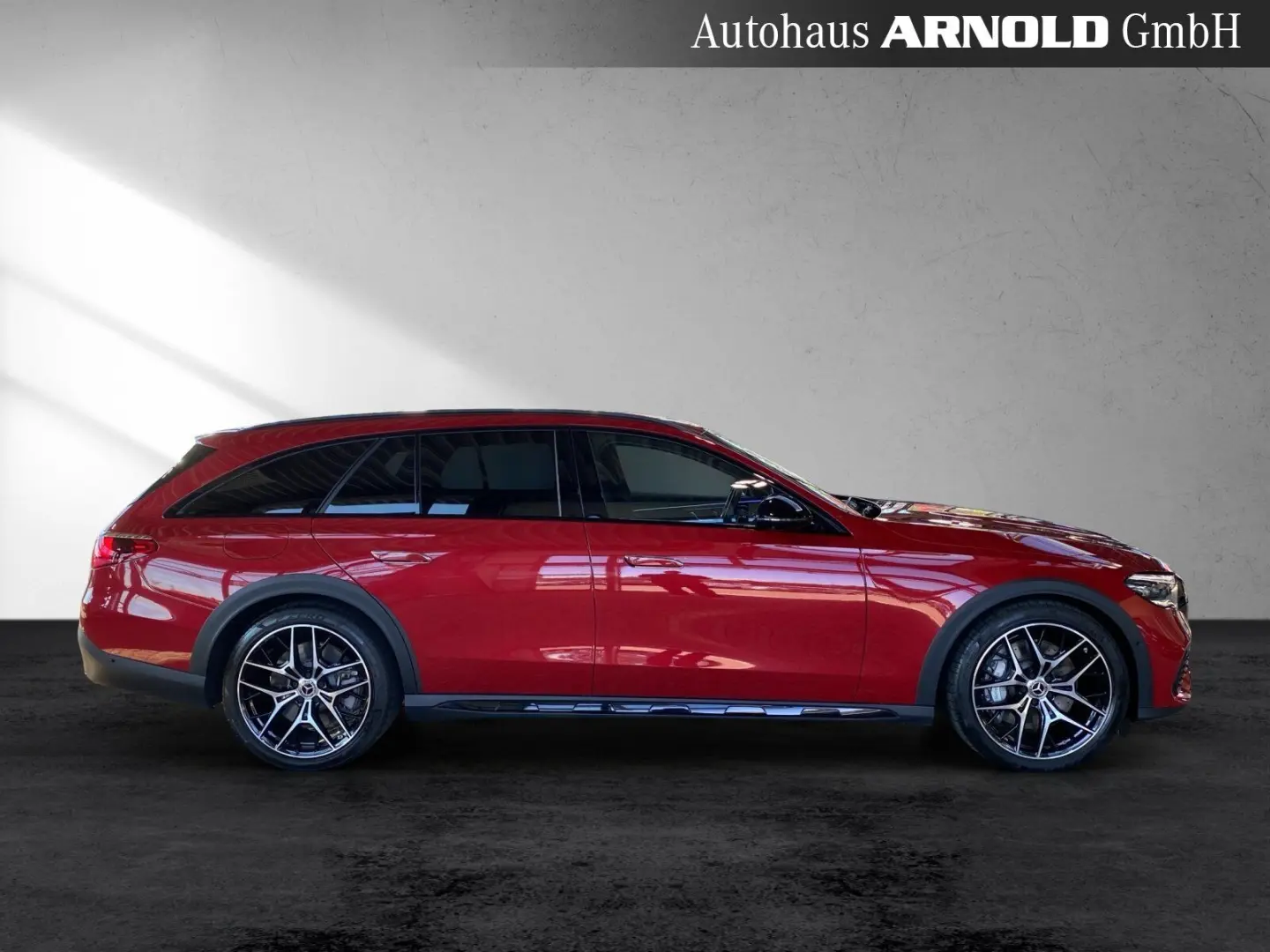 E 300 T de 4M All-Terrain Fahrass-P+ SUPERSC AHK