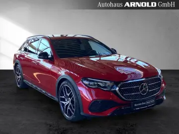 E 300 T de 4M All-Terrain Fahrass-P+ SUPERSC AHK