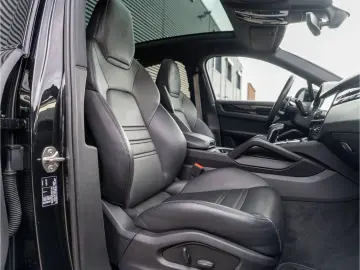 Cayenne Coupe Platinum Edition SportDesign Paket