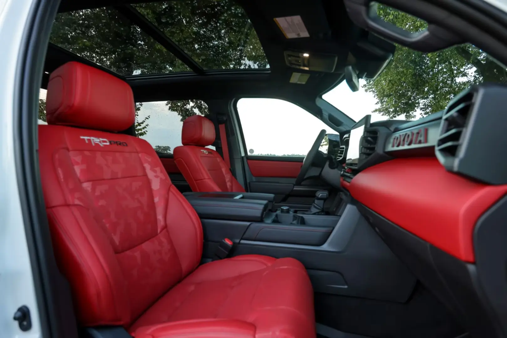 Toyota Tundra Crew Max TRD PRO
