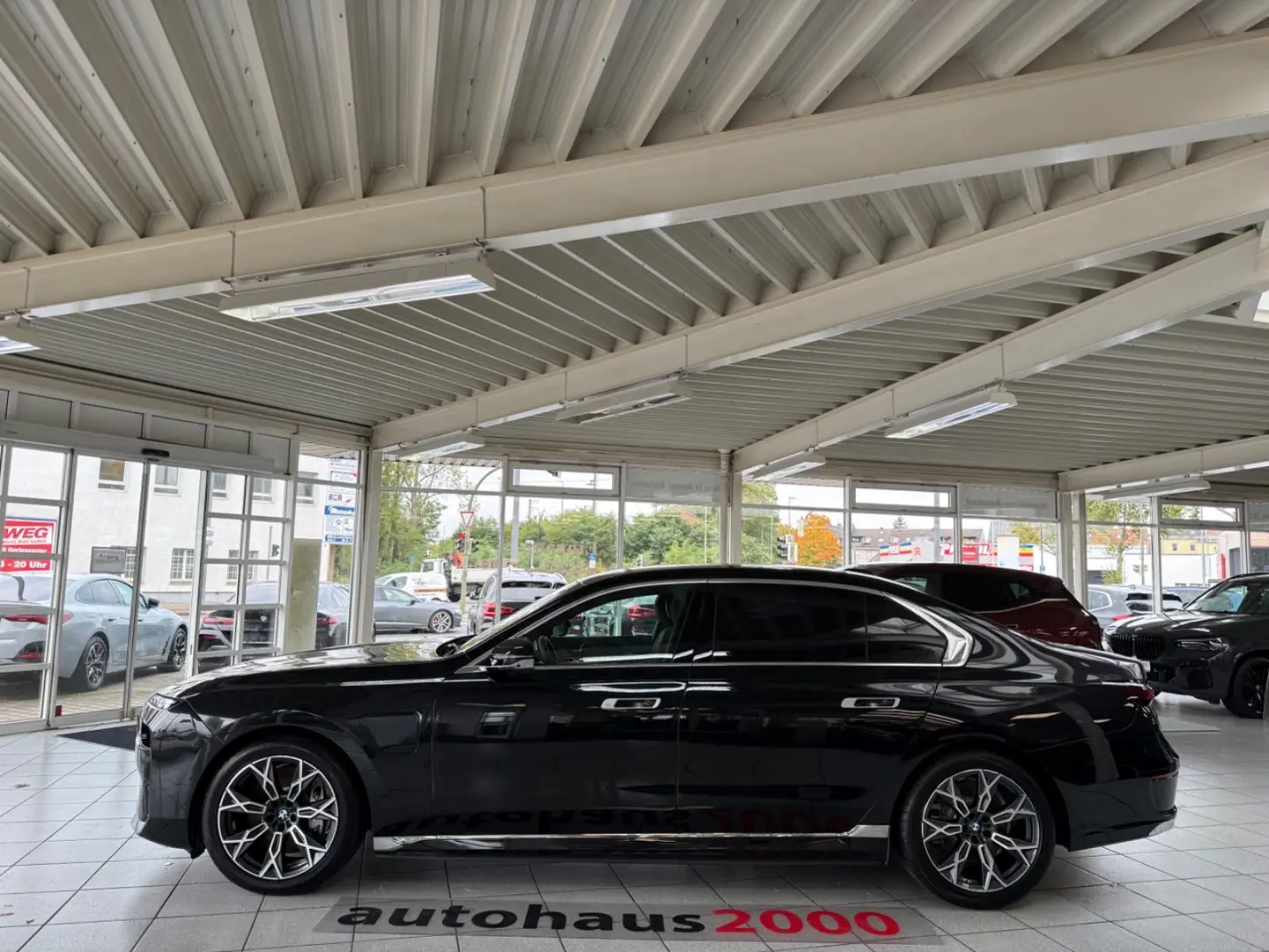 750e xDrive Design Pure Excellence SKY LOUNGE