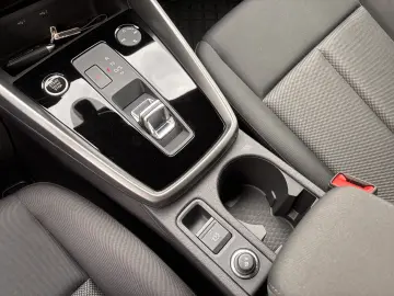 AUDI A3 35 TFSI MHEV