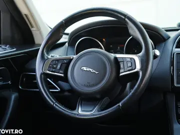Jaguar F-Pace 20d AWD Aut. Prestige