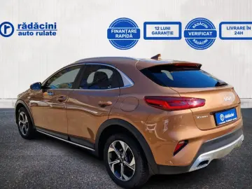 KIA XCEED 1.5 T-GDi Hybrid Electric 7DCT City