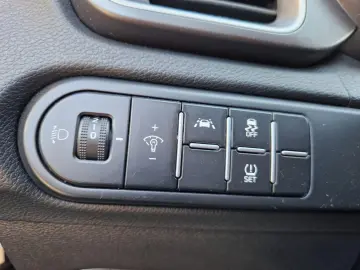 KIA XCEED 1.5 T-GDi Hybrid Electric 7DCT City