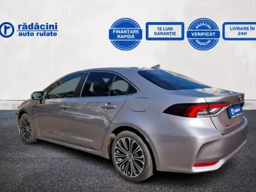TOYOTA COROLLA 1.8 Hybrid