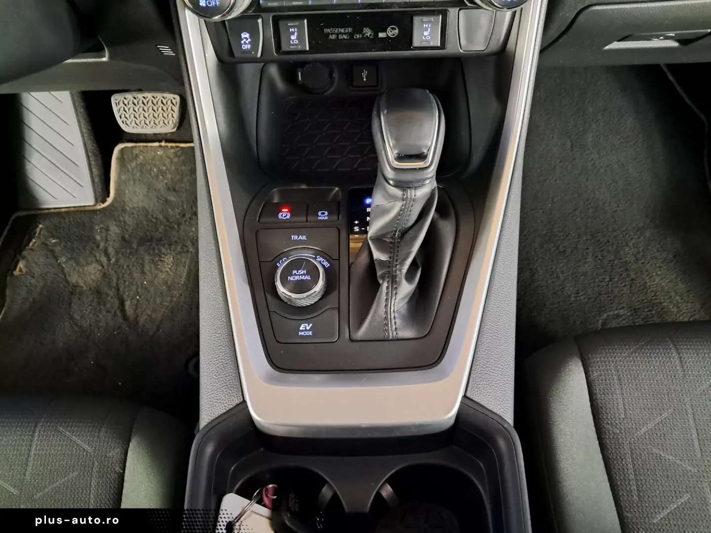 TOYOTA RAV 4 2.5 HYBRID DYNAMIC HSD E-CVT AWD