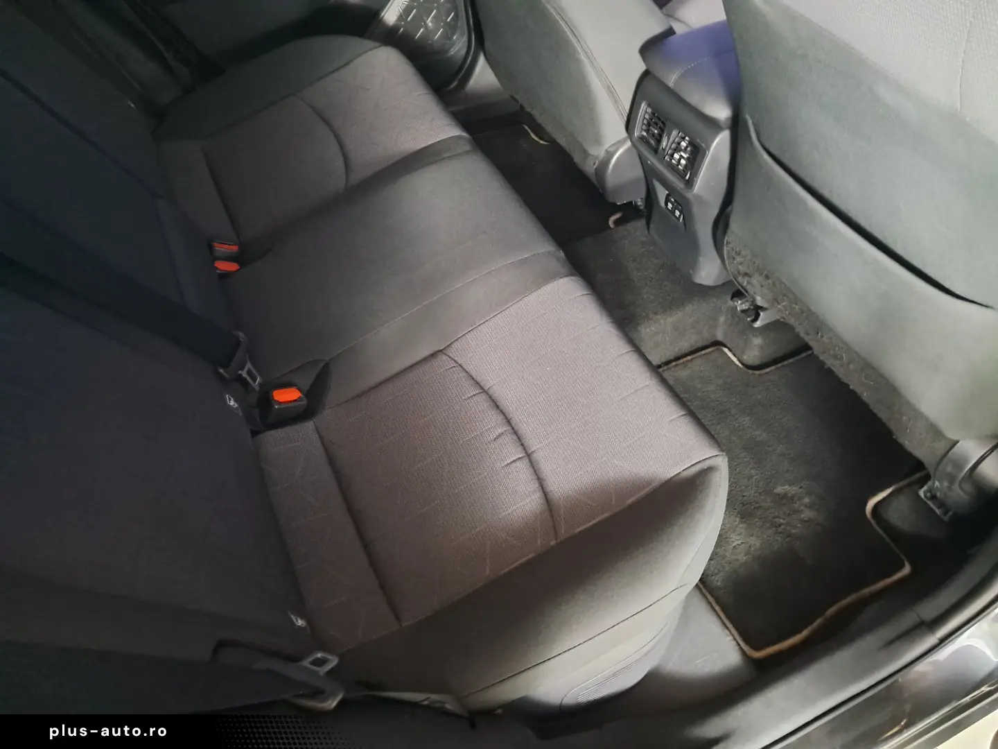 TOYOTA RAV 4 2.5 HYBRID DYNAMIC HSD E-CVT AWD