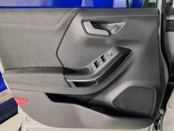 FORD PUMA 1.0 ECOBOOST MHEV 125HP TITANIUM