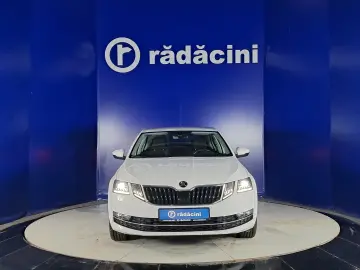 SKODA OCTAVIA III Style 4x4 DSG