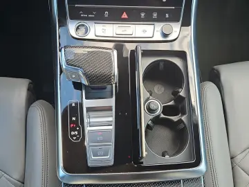 Q8 50 TDI qu. S-tronic*S-line*AHK*Matrix*Air*360