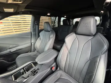 LEXUS TX500H