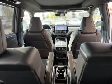 LEXUS TX500H