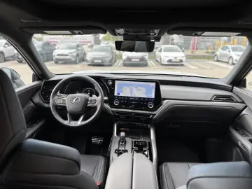 LEXUS TX500H