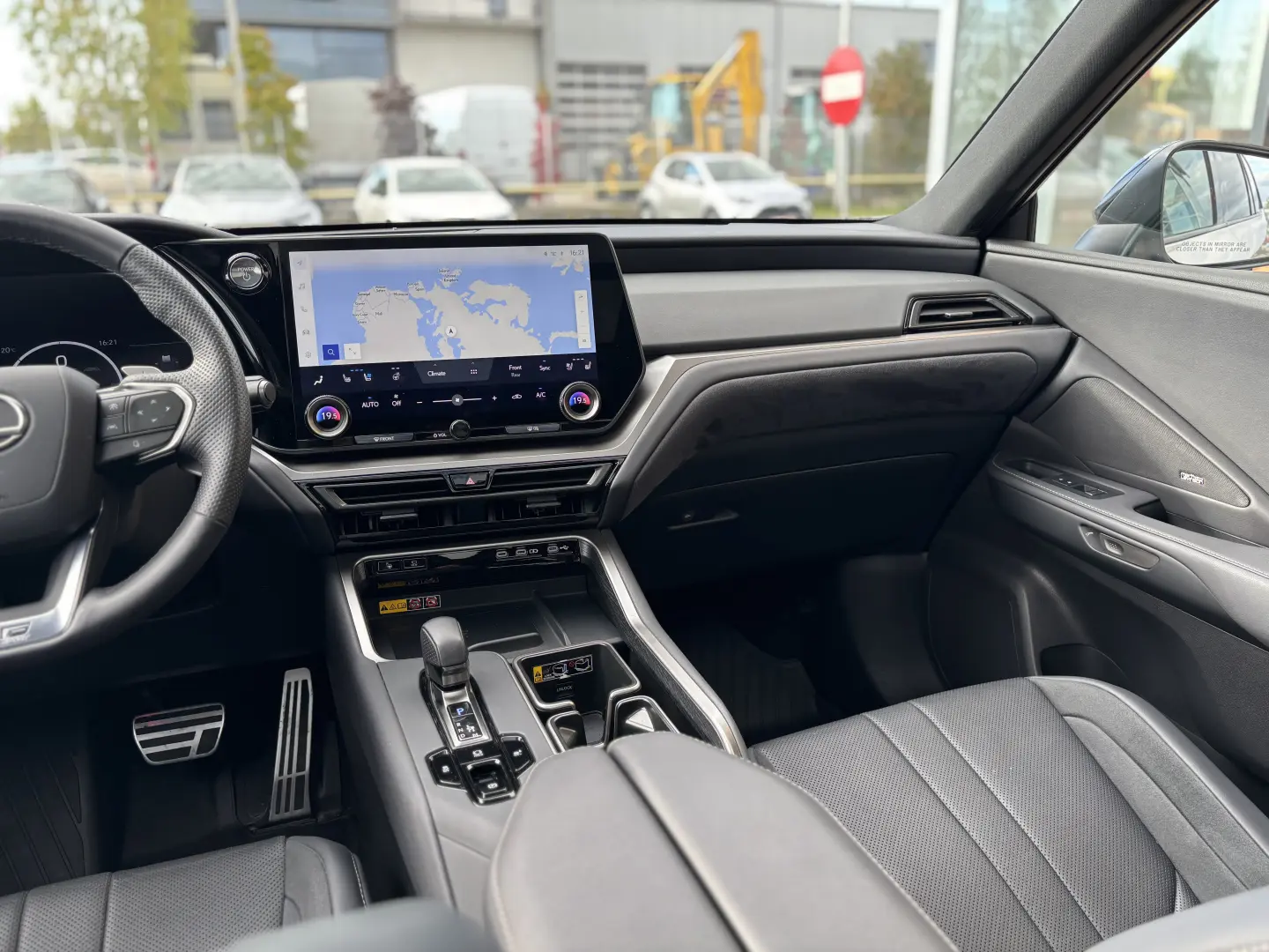 LEXUS TX500H