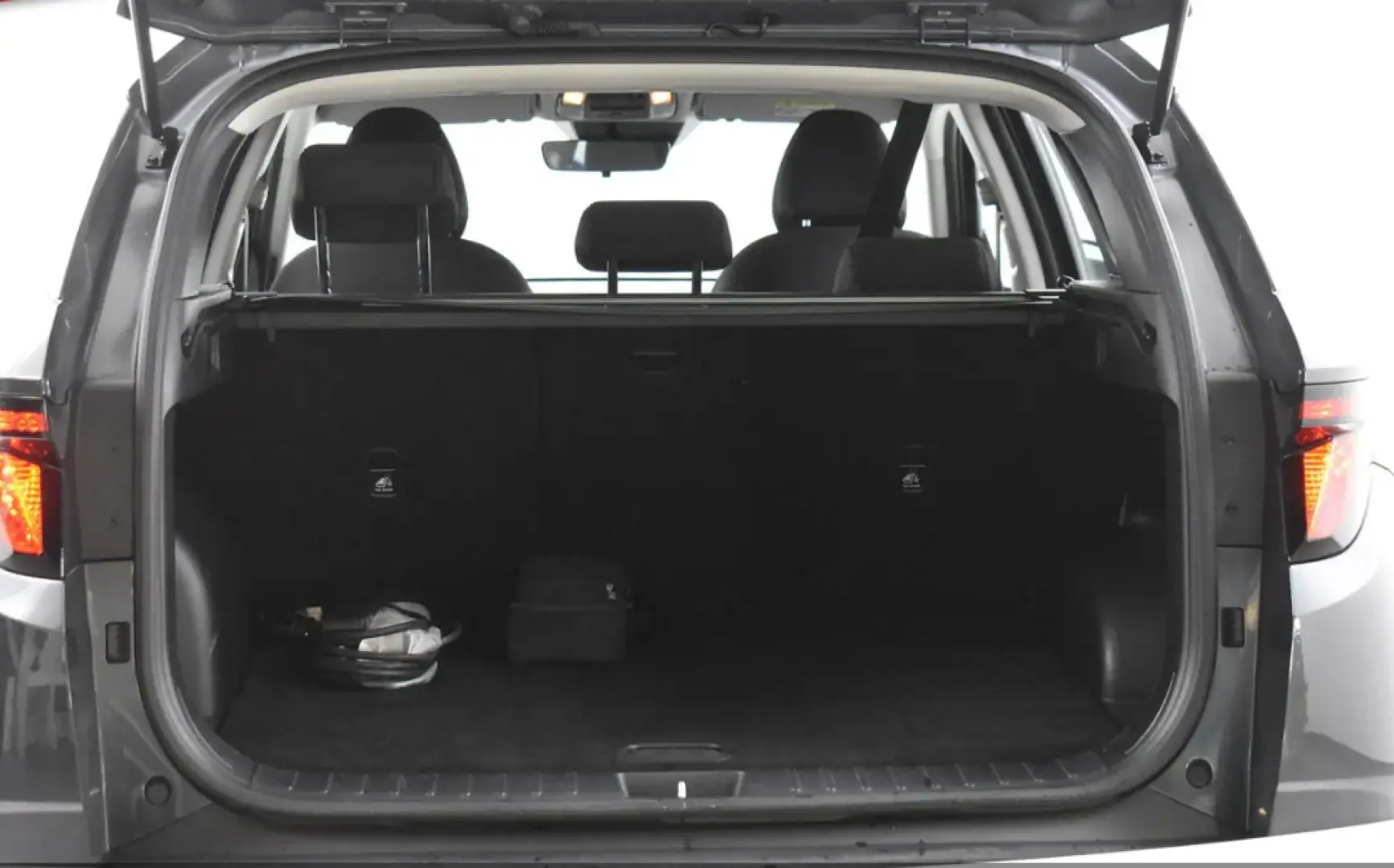Tucson 1.6 TGDI 4WD Hyb NAVI+KAMER+VIRTU+DAB+19