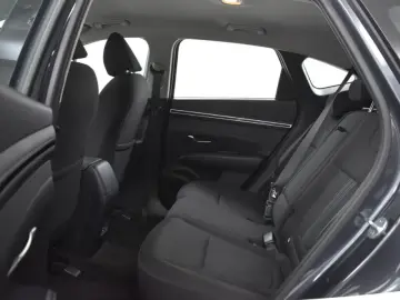Tucson 1.6 TGDI 4WD Hyb NAVI+KAMER+VIRTU+DAB+19