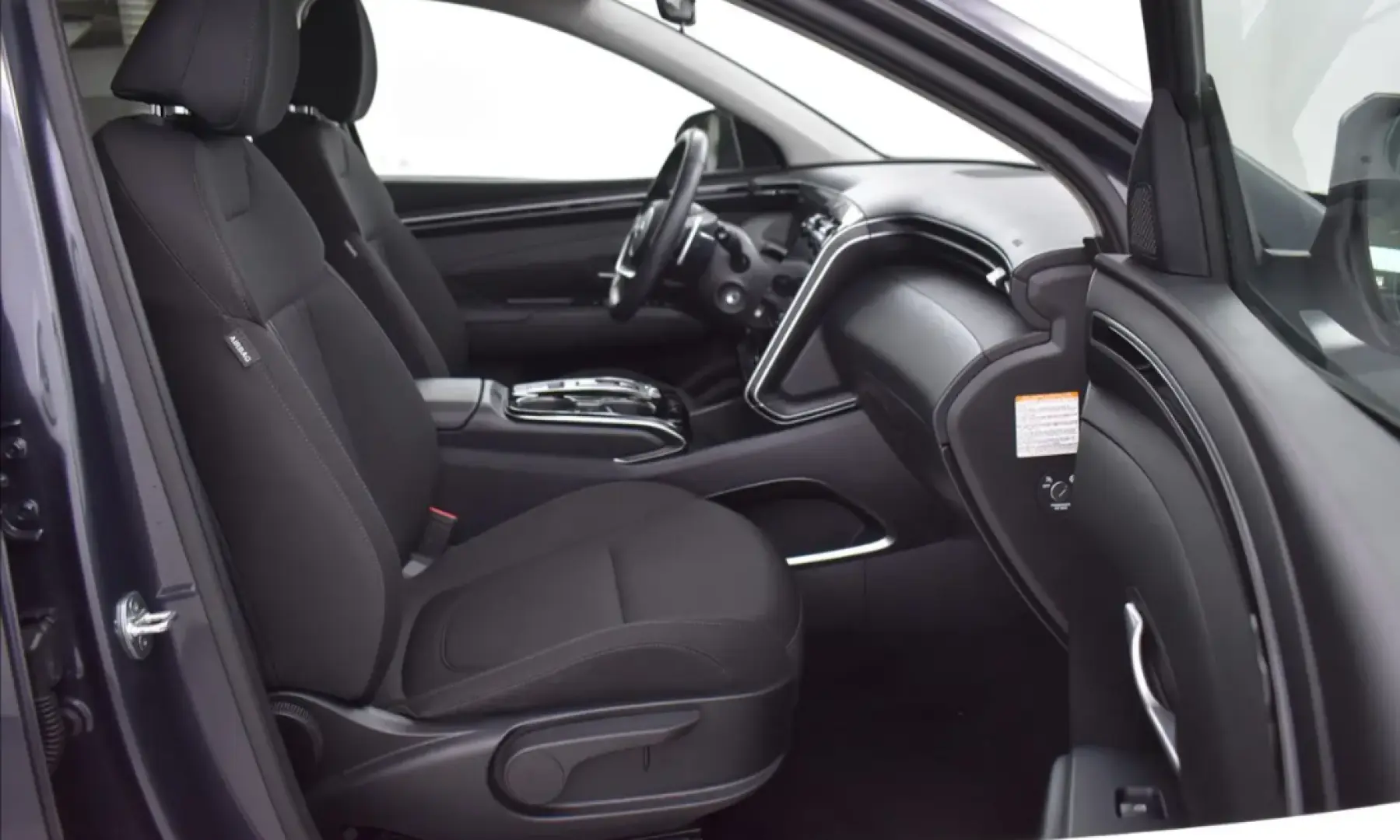 Tucson 1.6 TGDI 4WD Hyb NAVI+KAMER+VIRTU+DAB+19
