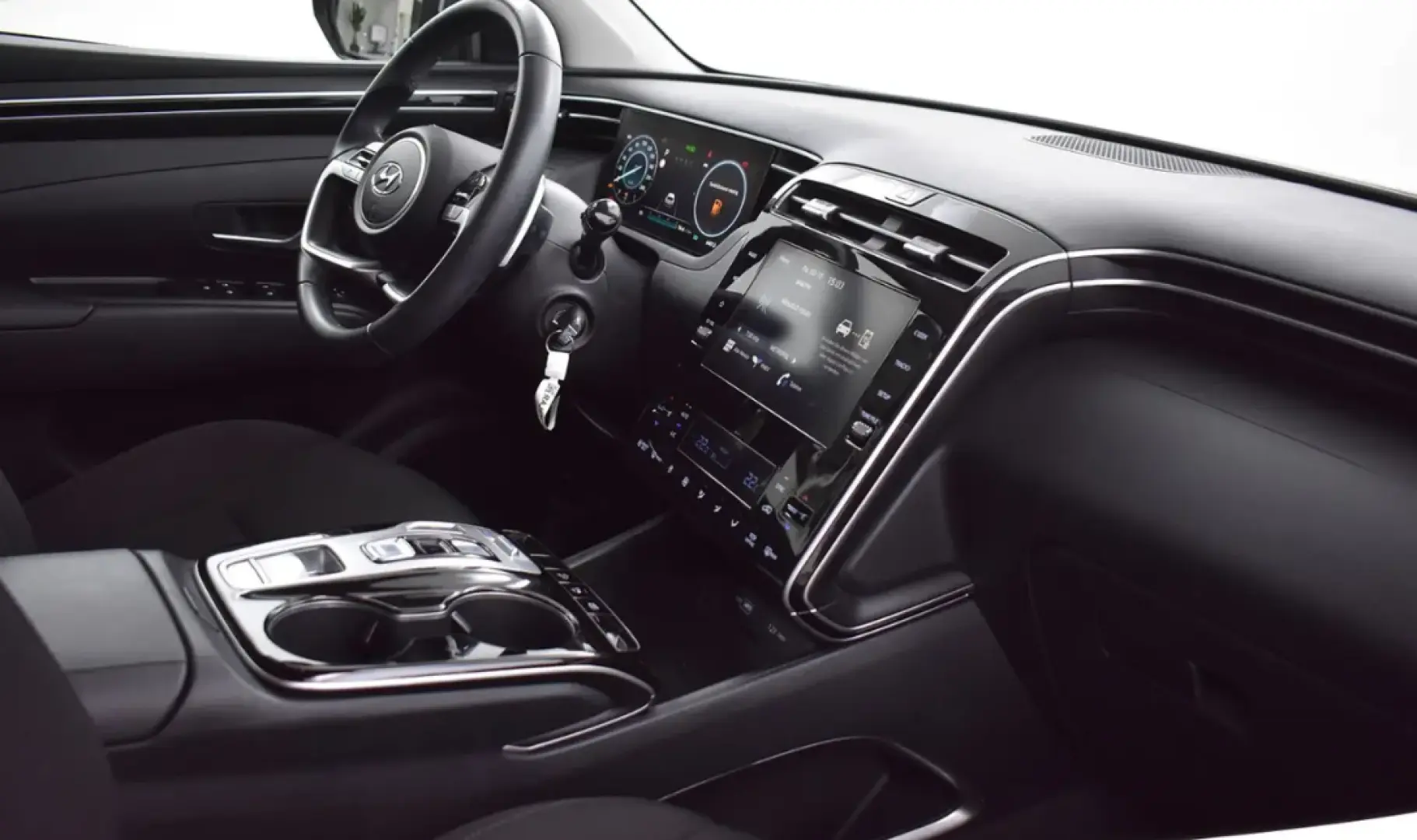 Tucson 1.6 TGDI 4WD Hyb NAVI+KAMER+VIRTU+DAB+19