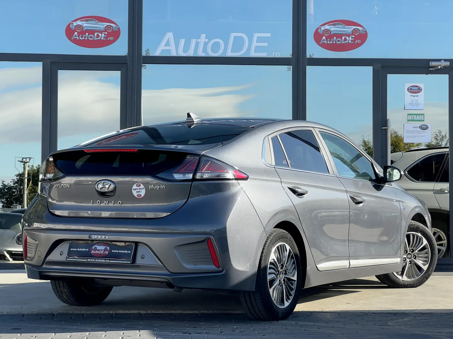 Hyundai IONIQ