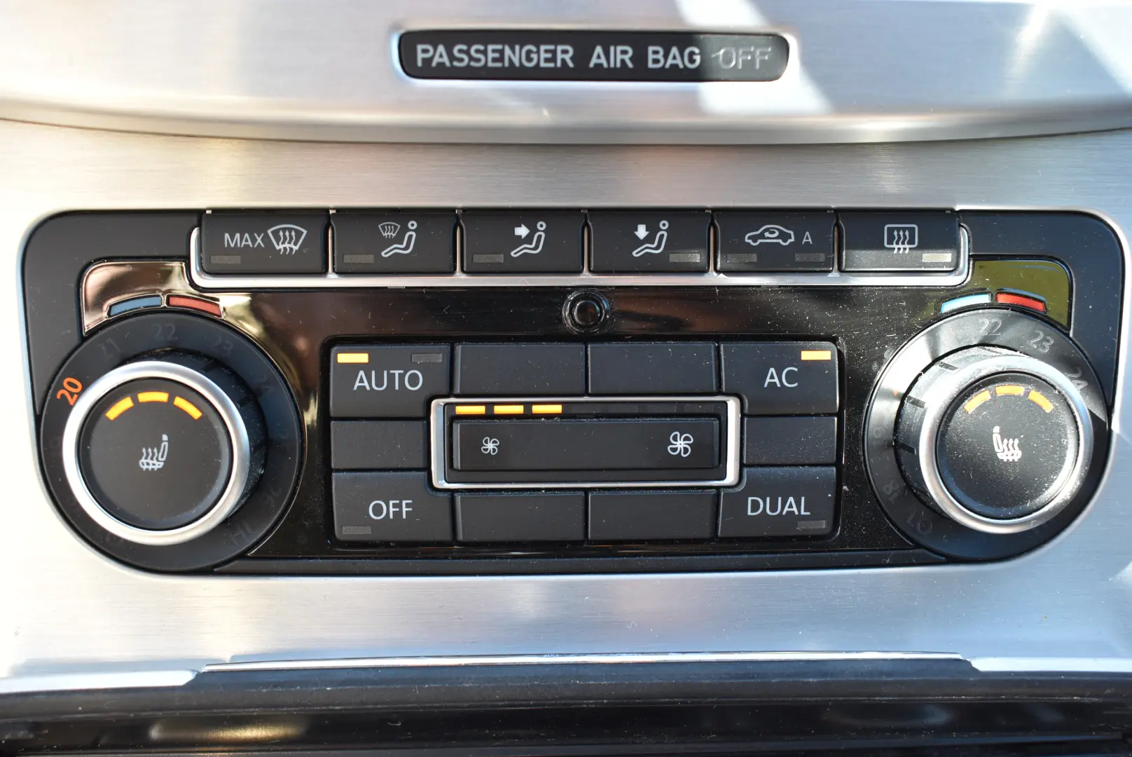 VW PASSAT 2.0 HIGHLINE