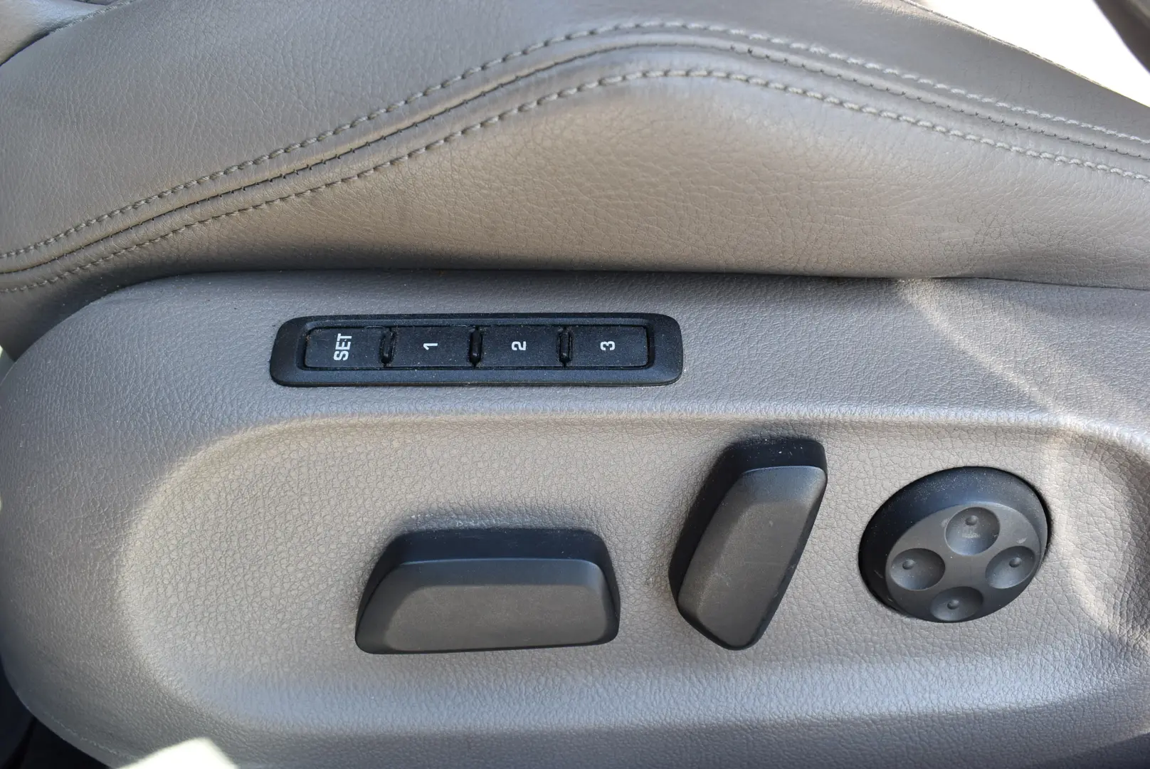 VW PASSAT 2.0 HIGHLINE