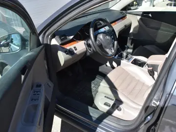 VW PASSAT 2.0 HIGHLINE