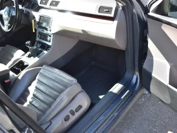 VW PASSAT 2.0 HIGHLINE