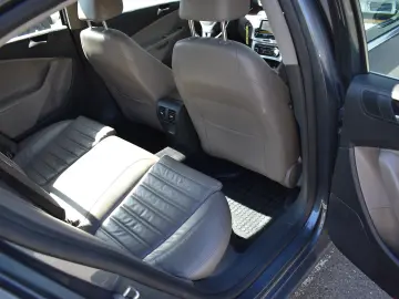 VW PASSAT 2.0 HIGHLINE