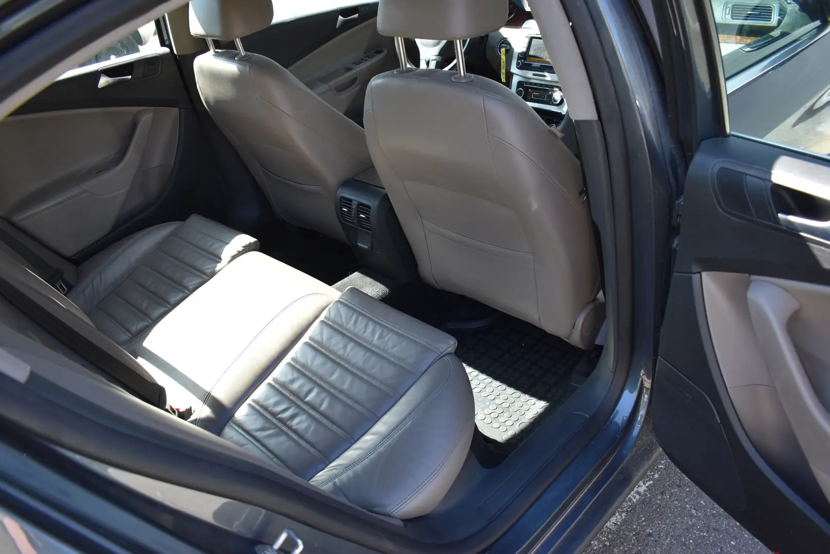 VW PASSAT 2.0 HIGHLINE