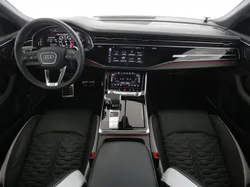 Audi RS Q8 SUV 4.0 TFSI tiptronic quattro audi e