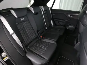 Audi RS Q8 SUV 4.0 TFSI tiptronic quattro audi e