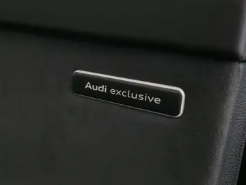 Audi RS Q8 SUV 4.0 TFSI tiptronic quattro audi e